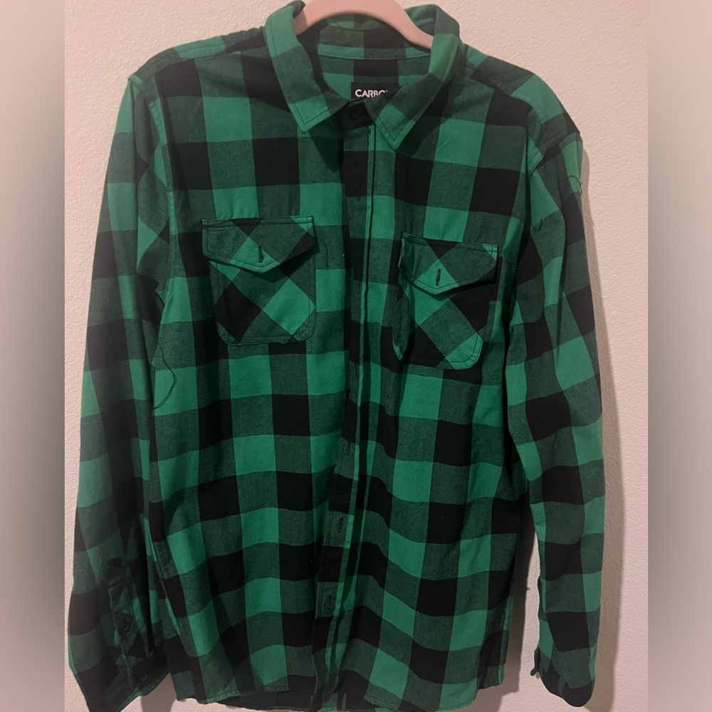 mens large green and black plaid shirt